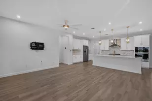 13621 SW Bally Dr, Port Saint Lucie, FL 34987 - Photo 24
