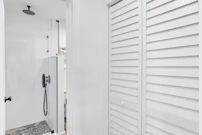 649 NE 16th Terrace, Fort Lauderdale, FL 33304 - Photo 16