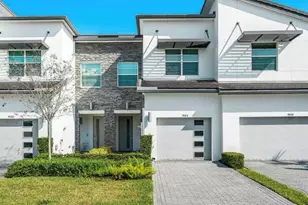 9041 Zevon Ct, Lake Worth, FL 33467 - Photo 4