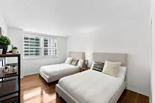 1155 Brickell Bay Dr, Miami, FL 33131 - Photo 20