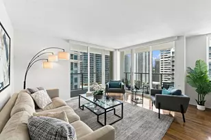 1155 Brickell Bay Dr, Miami, FL 33131 - Photo 18
