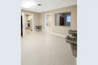 761 E Prima Vista Boulevard, Port Saint Lucie, FL 34952 - Photo 2
