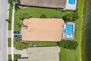 518 Carrara Ct, Jupiter, FL 33478 - Photo 4