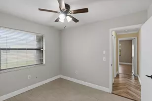 10927 NW 29th Ct, Sunrise, FL 33322 - Photo 18
