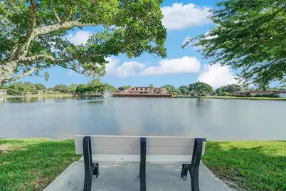 772 Nantucket Circle #B, Lake Worth, FL 33467 - Photo 32