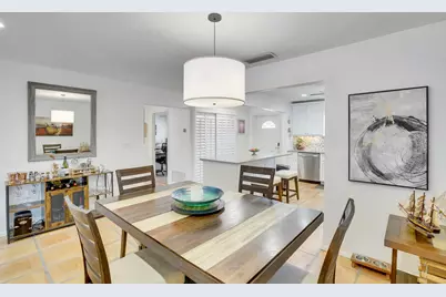 772 Nantucket Circle #B, Lake Worth, FL 33467 - Photo 4