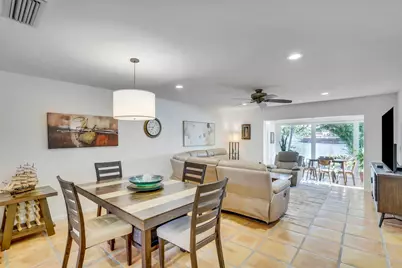 772 Nantucket Circle #B, Lake Worth, FL 33467 - Photo 8