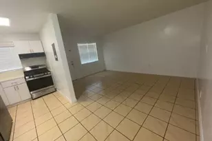 2031 NE 139th St, North Miami Beach, FL 33181 - Photo 2