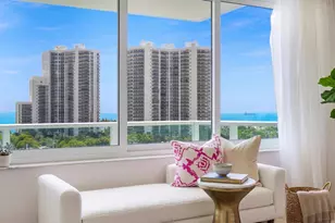 3233 NE 34th St, Fort Lauderdale, FL 33308 - Photo 2