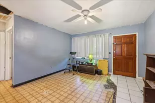 7902 Hamilton Ave, Fort Pierce, FL 34951 - Photo 6