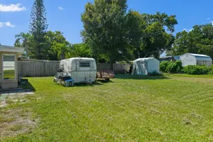7902 Hamilton Ave, Fort Pierce, FL 34951 - Photo 30