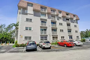 5911 NE 14th Ln, Fort Lauderdale, FL 33334 - Photo 1