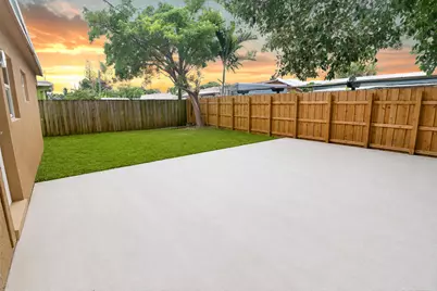 5249 NE 4th Terrace, Oakland Park, FL 33334 - Photo 2