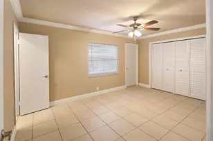 5249 NE 4th Terrace, Oakland Park, FL 33334 - Photo 10