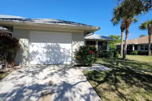 1758 N Dovetail Dr, Fort Pierce, FL 34982 - Photo 6