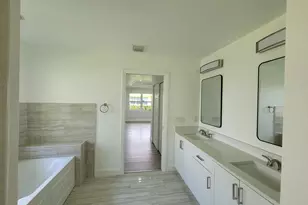 1758 N Dovetail Dr, Fort Pierce, FL 34982 - Photo 4