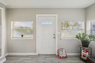 924 McIntosh St, West Palm Beach, FL 33405 - Photo 4