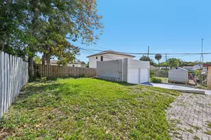 924 McIntosh St, West Palm Beach, FL 33405 - Photo 30