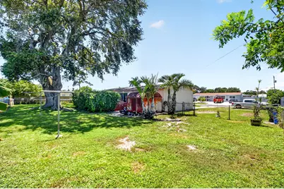 1572 Woodland Avenue, West Palm Beach, FL 33415 - Photo 38
