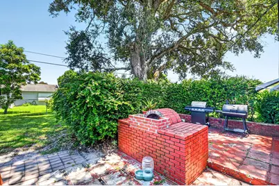 1572 Woodland Avenue, West Palm Beach, FL 33415 - Photo 30