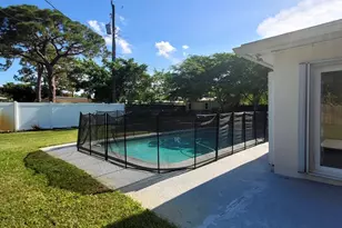 4330 SW 10th St, Plantation, FL 33317 - Photo 8