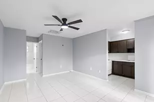 6125 SW 48th Ct, Davie, FL 33314 - Photo 4
