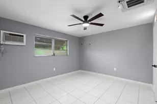 6125 SW 48th Ct, Davie, FL 33314 - Photo 8