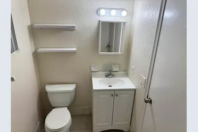 220 Croton Avenue #210, Lantana, FL 33462 - Photo 10