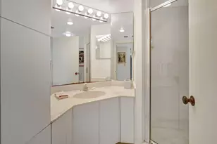 100 SE 5th Ave, Boca Raton, FL 33432 - Photo 28