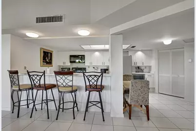 100 SE 5th Avenue #504, Boca Raton, FL 33432 - Photo 14