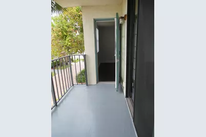 700 Executive Center Drive #25, West Palm Beach, FL 33401 - Photo 14