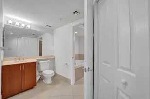 401 SW 4th Ave, Fort Lauderdale, FL 33315 - Photo 14