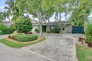 2427 Sea Island Dr, Fort Lauderdale, FL 33301 - Photo 4