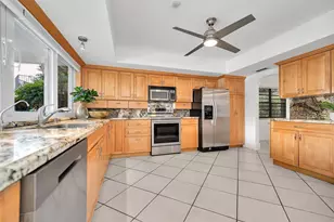 2427 Sea Island Dr, Fort Lauderdale, FL 33301 - Photo 18