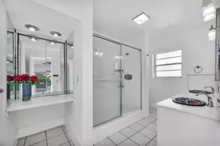 2427 Sea Island Dr, Fort Lauderdale, FL 33301 - Photo 24