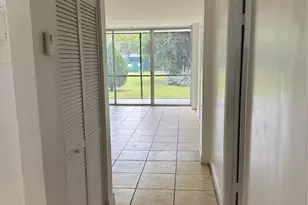 115 Royal Pk Dr, Oakland Park, FL 33309 - Photo 4