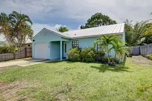 5770 SE Wilsie Dr, Stuart, FL 34997 - Photo 2