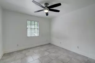 5770 SE Wilsie Dr, Stuart, FL 34997 - Photo 14