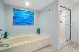 2450 Presidential Way, West Palm Beach, FL 33401 - Photo 18
