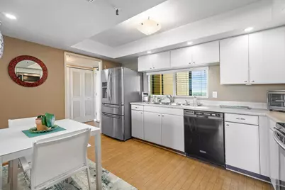 2450 Presidential Way #1606, West Palm Beach, FL 33401 - Photo 10