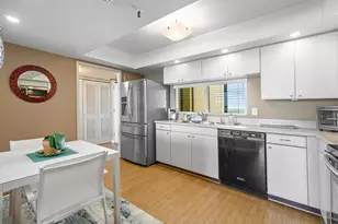 2450 Presidential Way, West Palm Beach, FL 33401 - Photo 10