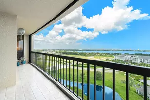 2450 Presidential Way, West Palm Beach, FL 33401 - Photo 24