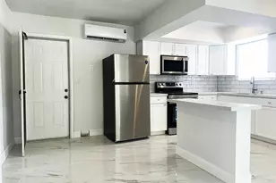 425 SW 18th Ave, Fort Lauderdale, FL 33312 - Photo 4