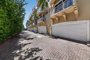 3224 NE 4th St, Pompano Beach, FL 33062 - Photo 32