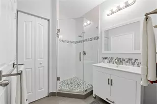 240 NE 2nd St, Delray Beach, FL 33444 - Photo 18
