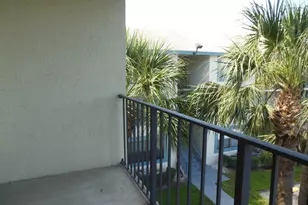 728 Executive Center Dr, West Palm Beach, FL 33401 - Photo 16