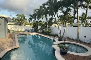 821 SE 16th St, Deerfield Beach, FL 33441 - Photo 10