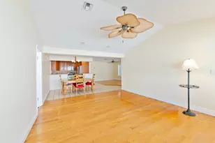 821 SE 16th St, Deerfield Beach, FL 33441 - Photo 6