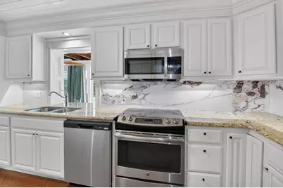 105 NW 8th Place, Boynton Beach, FL 33426 - Photo 12