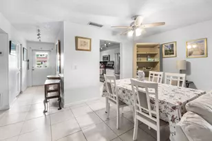 687 Marlboro Oval, Lake Worth, FL 33467 - Photo 4